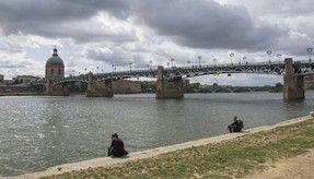 Le Pont Saint-Pierre.jpg