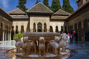 350-Grenade Alhambra 5286.jpg