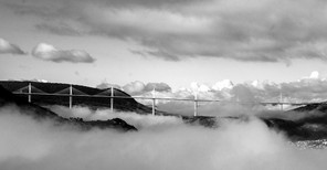 Viaduc de millau copie.jpg